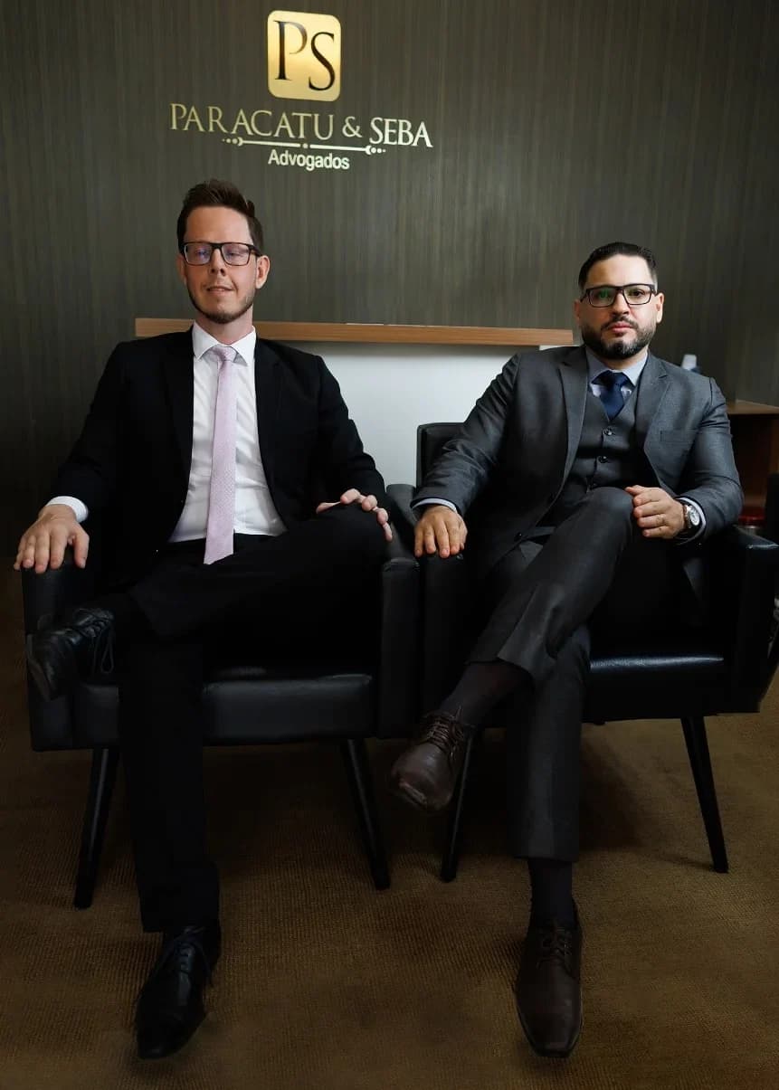 Sócios do escritório Paracatu & Seba Advogados